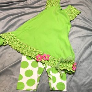 Bright green polka dot shorts set
